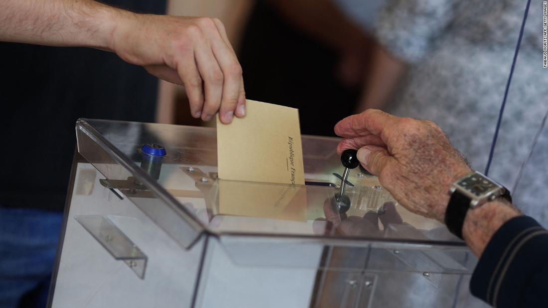 France's parliamentary elections overshadowed by low turnout