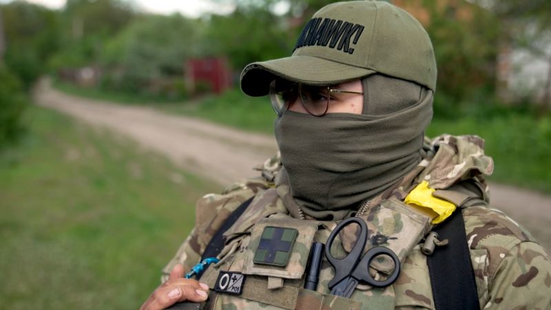 Paramedic from Utah bought a one-way ticket to Ukraine when Russia invaded. Now she's helping to keep other foreign fighters alive